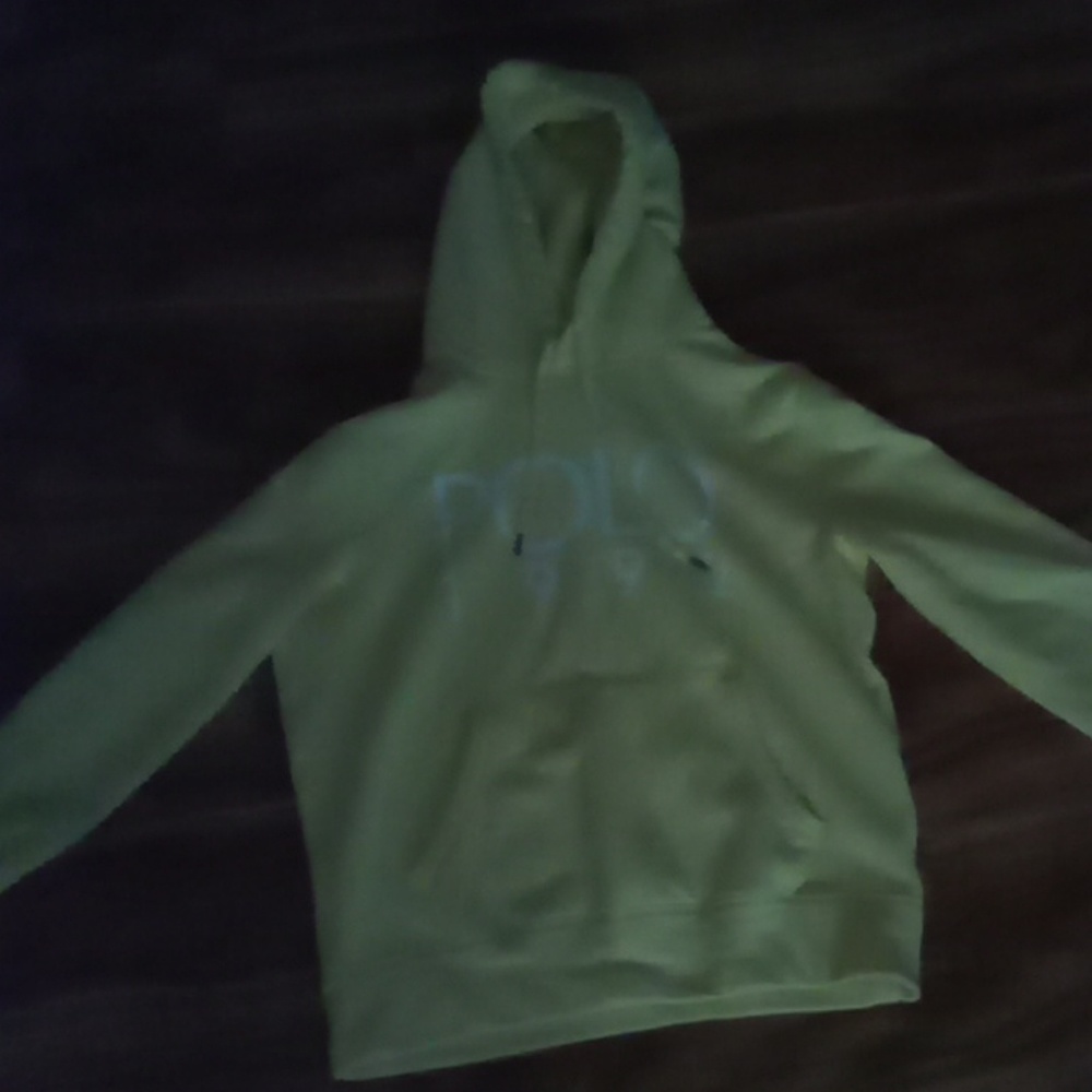 Yellow sweatshirt